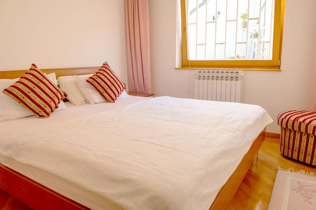 Apartment Beautiful Duplex In Heart Of Old Town - Free Parking Sarajevo