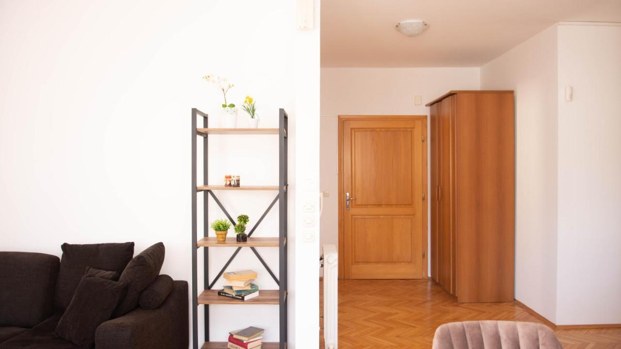 Beautiful Duplex In Heart Of Old Town - Free Parking Apartment Sarajevo